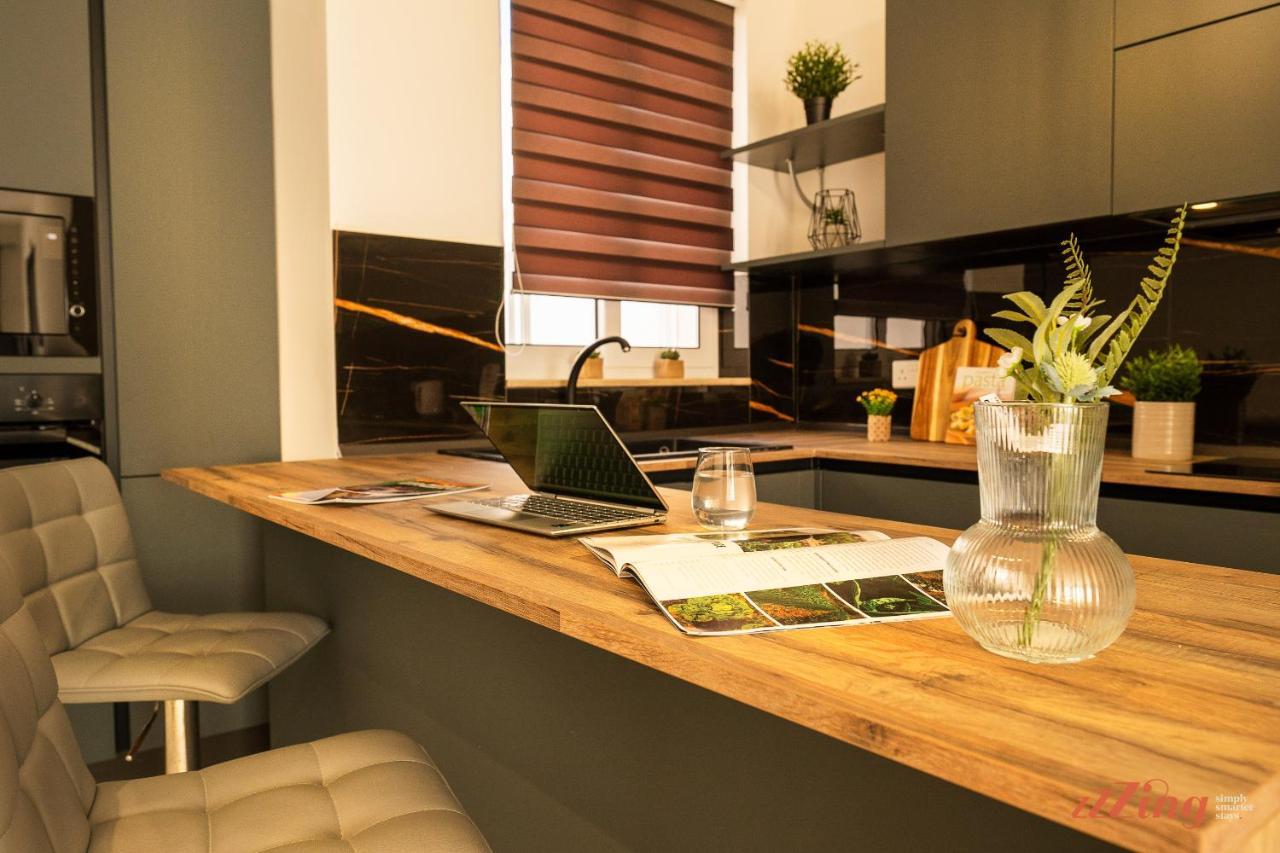 Appartamento Insta Worthy Gorgeous Seaview Penthouse St. Paul's Bay Esterno foto